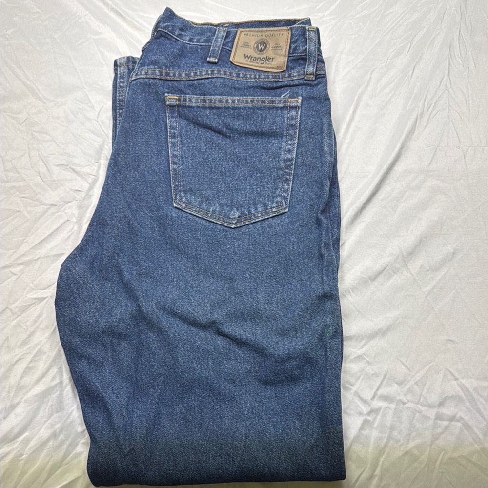 Wrangler Men's Blue Jeans